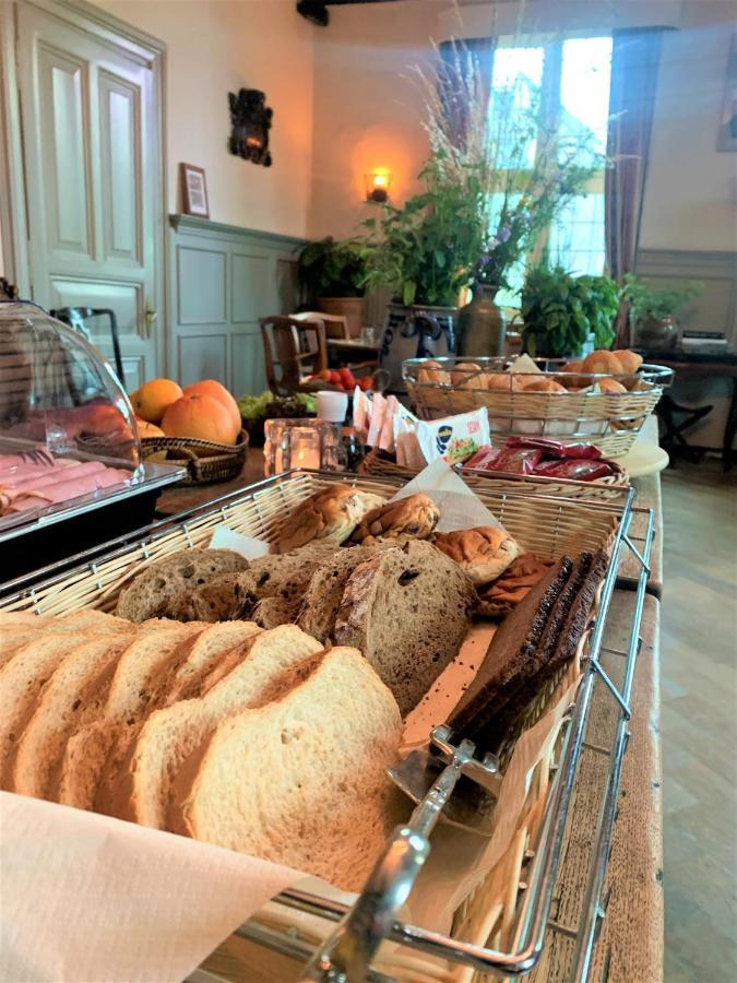 Hotel Nieuw Antiek Helden Eksteriør bilde