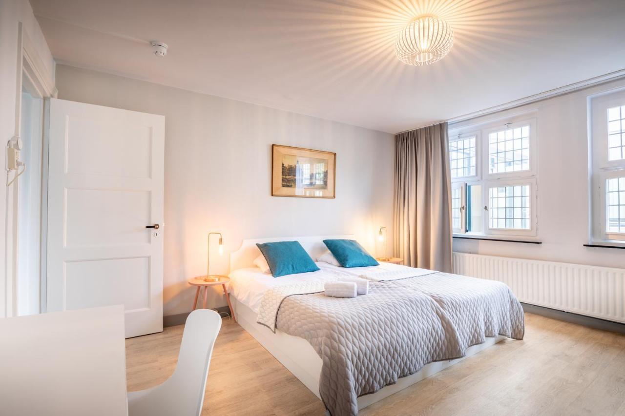 Hotel Nieuw Antiek Helden Eksteriør bilde