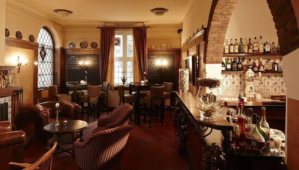 Hotel Nieuw Antiek Helden Eksteriør bilde